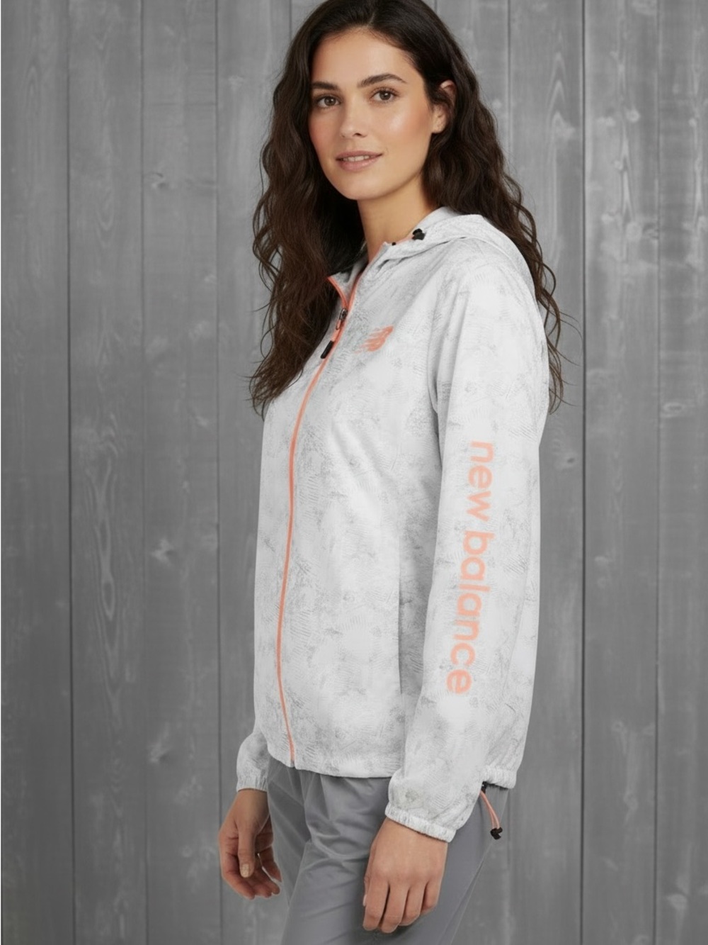 New Balance Women’s Nylon White and Gray Hooded Windbreaker Jacket – Size M